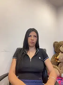 Stripchat Sex Cam of Alanna_atm_