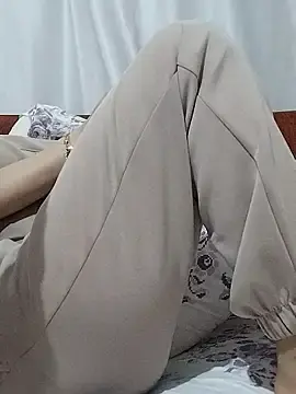 Stripchat Watch Live Sex Cams of BUSE8821