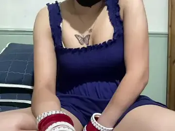 Stripchat Adult Webcams of Komal_panjabi_girl