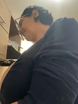 Stripchat Free Porn Cam of star_anastasia