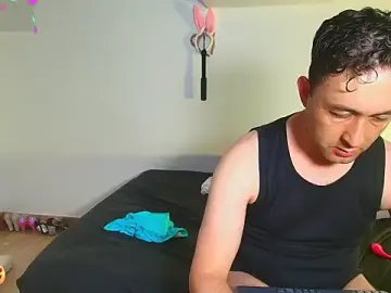 Stripchat Nude Webcam of JeremmyAndStacy
