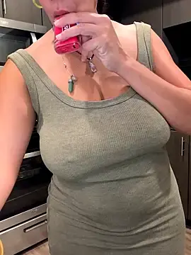 Stripchat Watch Live Sex Cams of Bigbuttbrooklynn