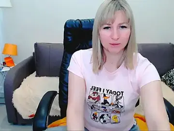 Stripchat Free Porn Cam of Incredible_Ariela