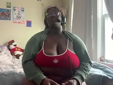 Stripchat Adult Video Chat of BigKittyRaven