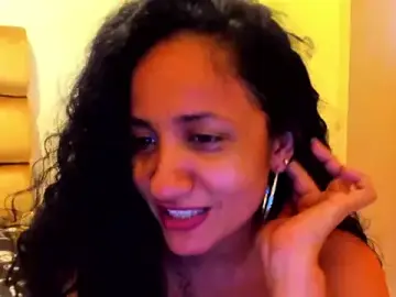 Stripchat Free Porn Cam of alaskmiller1