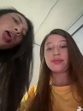 Stripchat Sex Cam of roouse