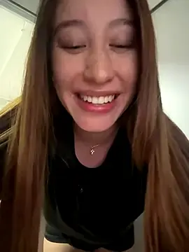 Stripchat Watch Live Sex Cams of roouse