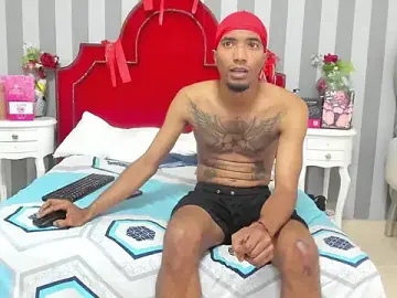 Stripchat Nude Webcam of CaroyAndy