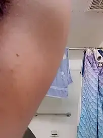 Stripchat Live Sex Cam of MamaB88