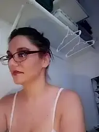 Stripchat Free Porn Cam of MamaB88