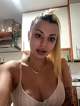 Stripchat Private Sex Chat of Noeliagglow