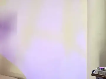 Stripchat Live Sex Cam of Tinny_and_Candy