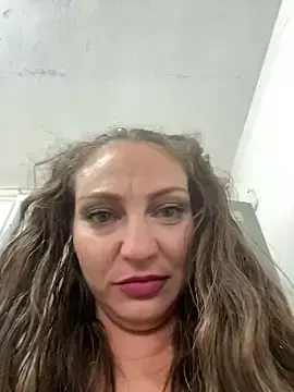 Stripchat Free Live Porn of Crystal_Vibe