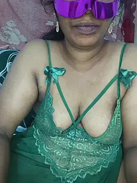 Stripchat Free Live Porn of Malluivaniya