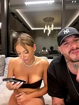 Stripchat Free Porn Cam of SexOnMyLvL