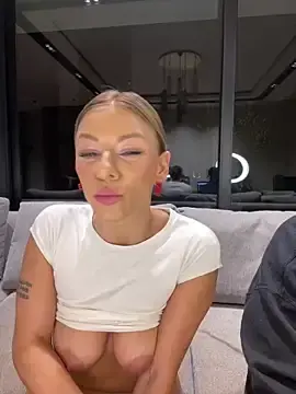 Stripchat Free Live Porn of SexOnMyLvL