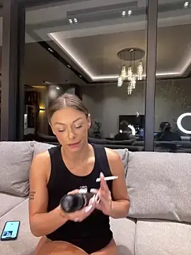 Stripchat Sex Chat of SexOnMyLvL