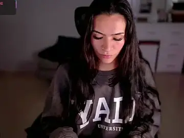Stripchat Sex Cam of ImLui_lu