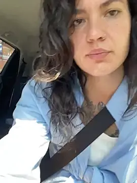 Stripchat Free Porn Cam of MeekyRich