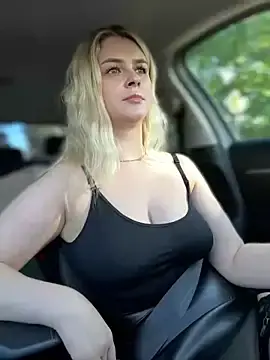 Stripchat Watch Live Sex Cams of Love_Bri
