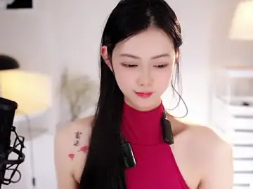 Stripchat Adult Webcam of Ocean--Lili