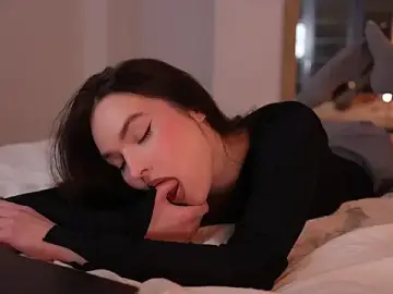 Stripchat Live Sex Cam of ibiddi