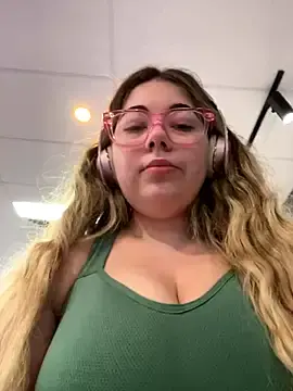 Stripchat Live Porn of brooklynivy