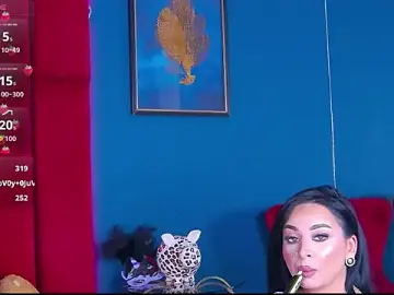 Stripchat Live Sex Cam of MadyLuxxx