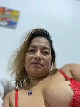 Stripchat Free Live Porn of Jlo_69