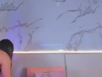 Stripchat Nude Webcam of ValSmith_