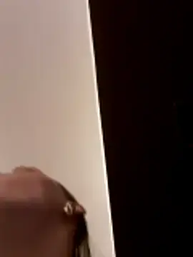 Stripchat Watch Live Sex Cams of Dirtyfeelin