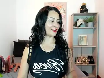 Stripchat Free Live Porn of SaraMilf_69