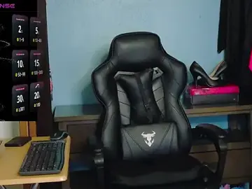 Stripchat Adult Webcam of TreeJeanne