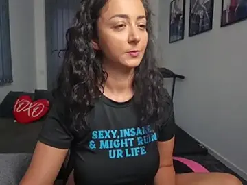 Stripchat Free Porn Cam of LilithBlaze_