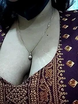 Stripchat Free Porn Cam of Ritusri_Dotta