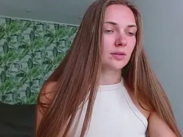 Stripchat Free Live Porn of Olivia_shine