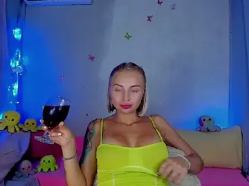 Stripchat Sex Chat of YourLizzyDoll