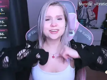 Stripchat Sex Chat of miray_kuriyama123