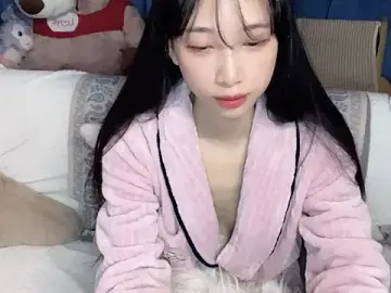 Stripchat Live Sex Cam of Lili-2