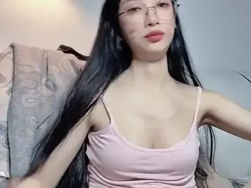 Stripchat Free Porn Cam of Lili-2