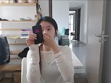 Stripchat Sex Cam of Mimi-cnbaby