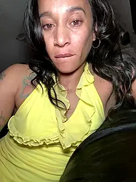 Stripchat Live Sex Cam of Shuggabutt