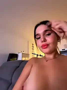 Stripchat Best live sex cam show of TheCinderella