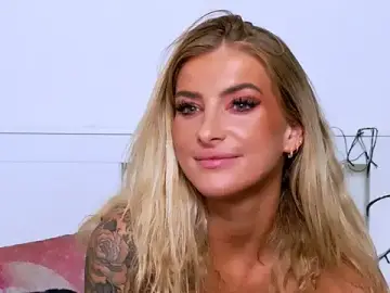 Stripchat Watch Live Sex Cams of Lia_Benini