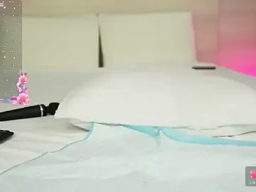 Stripchat Watch Live Sex Cams of CharmingAnnie