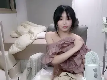 Stripchat Free Porn Cam of lengiiiii