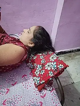 Stripchat Best live sex cam show of Reema05