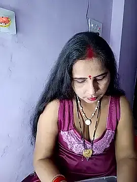 Stripchat Sex Chat of reemacouple007