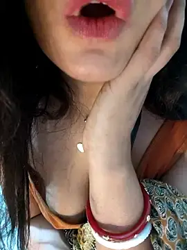 Stripchat Live Sex of RadhaBabe