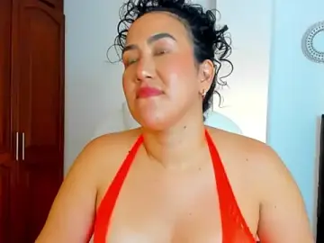 Stripchat Sex Cam of kathyajhonss